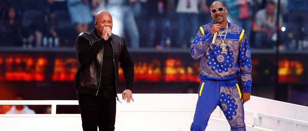 Dr. Dre and Snoop Dogg Super Bowl 2022 Dr. Dre and Snoop Dogg Super Bowl 2022