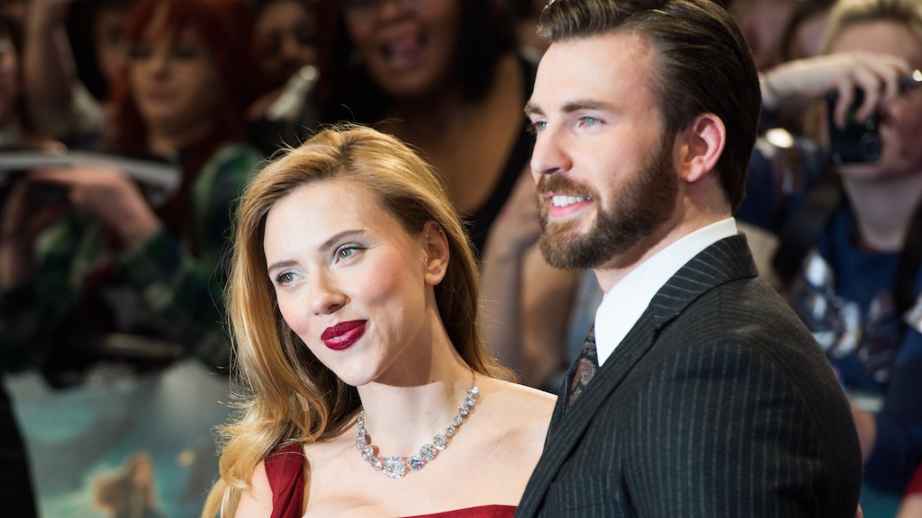 Scarlett Johansson Chris Evans