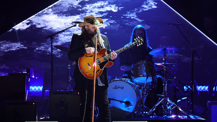 Chris Stapleton's 'Cold' Grammys Performance Was Breathtaking