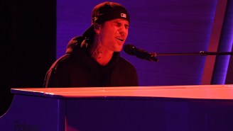 Justin Bieber, Giveon, And Daniel Caesar Bring Their ‘Peaches’ To The Grammys With A Chill Performance