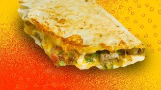 How To Make Taco Bell’s Discontinued Classic, The Meximelt, For Cinco de Mayo