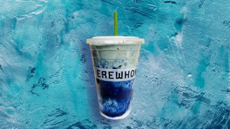 Is Erewhon’s Viral ‘Cloud’ Smoothie Worth Paying $17 For? We Dive In