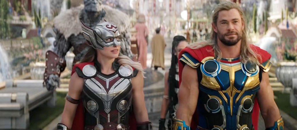 The first 'Thor: Love and Thunder' teaser is here with a first look at a  female