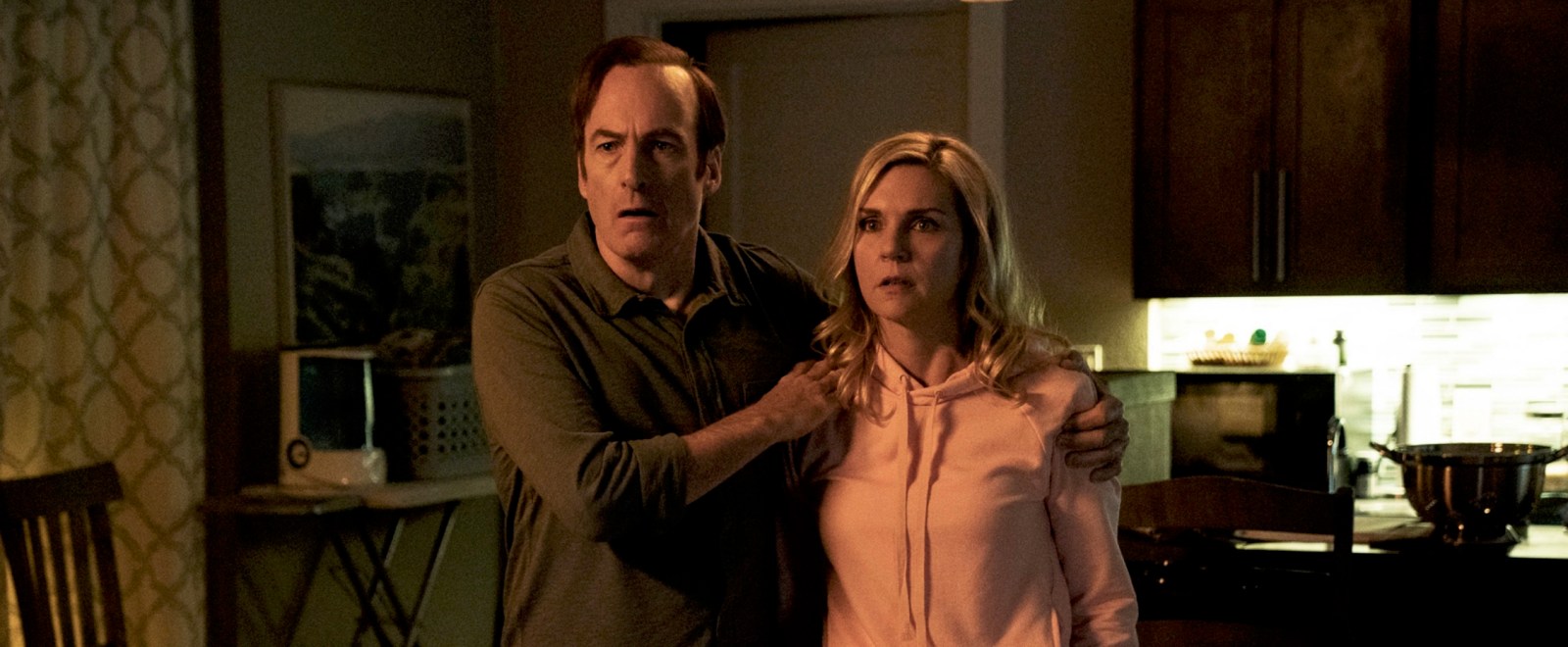 CinemaGrids on X: An iconic image from BREAKING BAD s.5 ep. 14, Ozymandias, the best hour of TV ever made (wr. Moira Walley-Beckett, dir. Rian Johnson), and a depiction of the broken