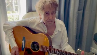 Bob Dylan Covers ‘Happy Birthday’