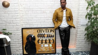 Giveon Performs ‘Heartbreak Anniversary’ And ‘For Tonight’ At The 2022 BET Awards