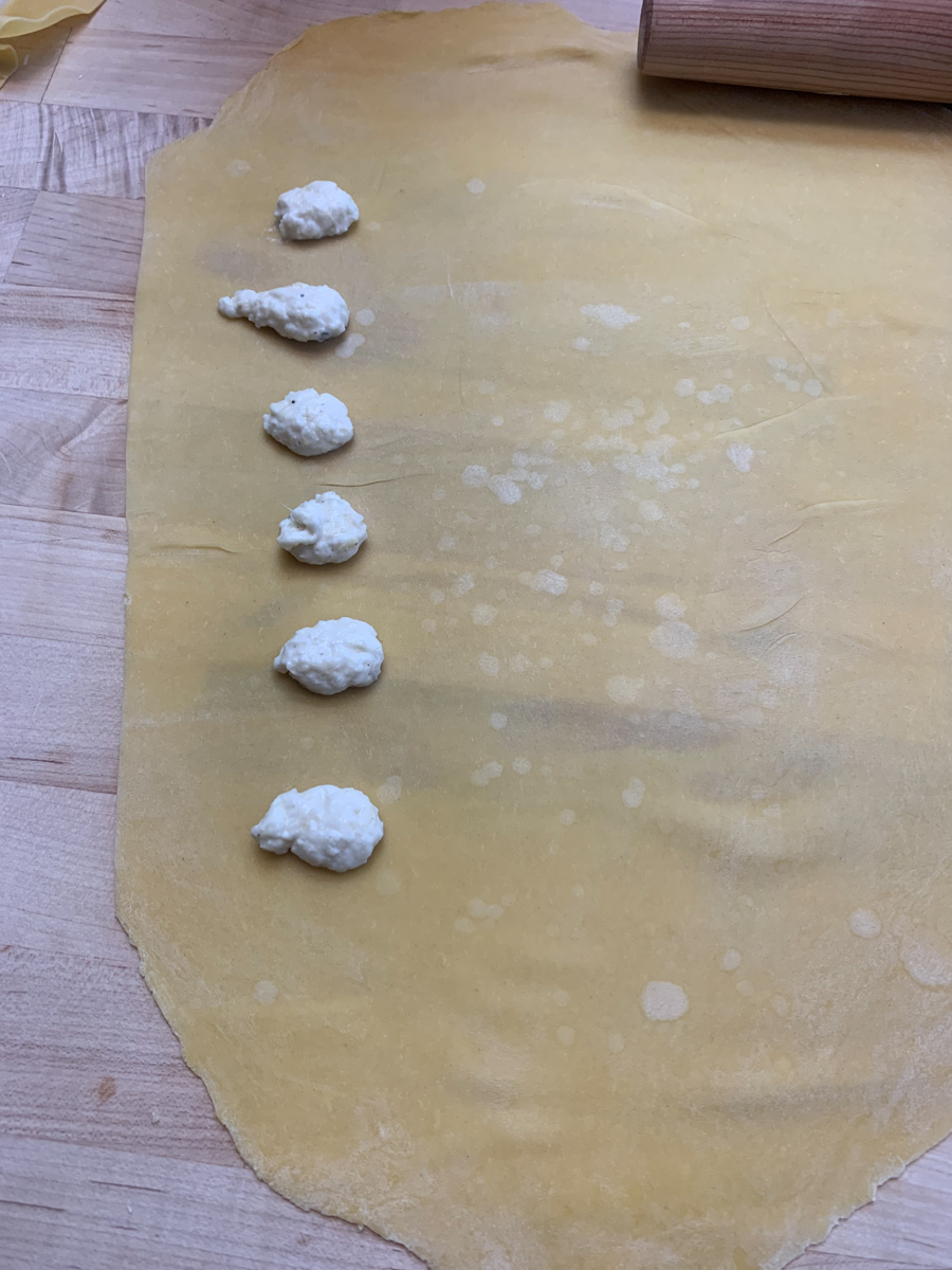 Filling agnolotti