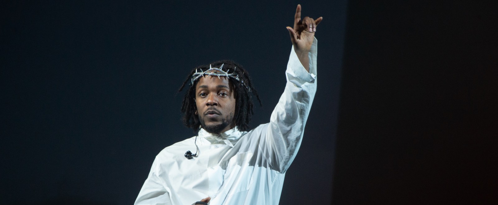 Kendrick Lamar's Diamond-Encrusted Thorn Crown Cost $3 Million - Urban  Islandz