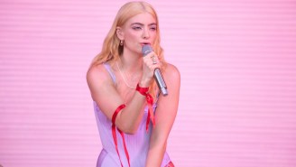 Lorde Says ‘F*ck The Supreme Court’ And Performs With Clairo And Arlo Parks During Her Glastonbury Set
