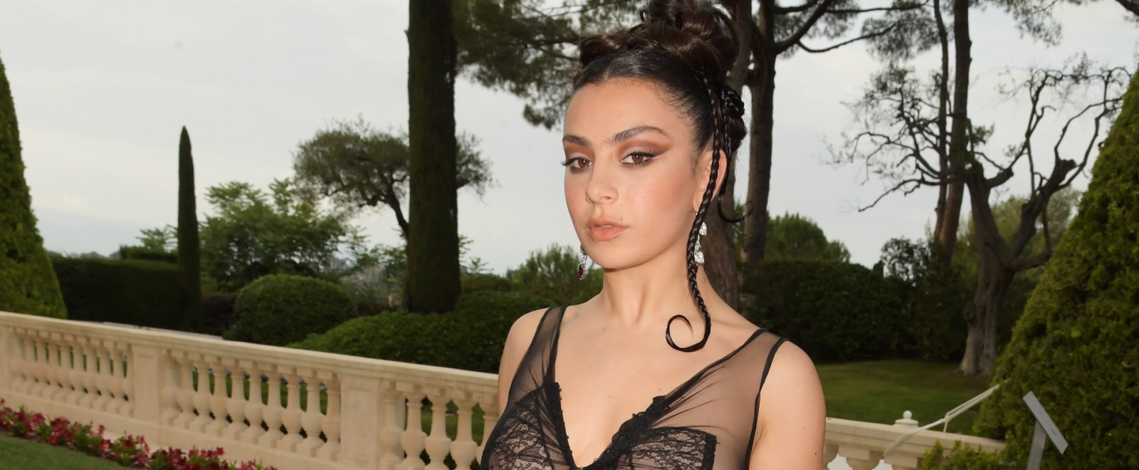 Charli XCX amfAR Gala Cannes 2022