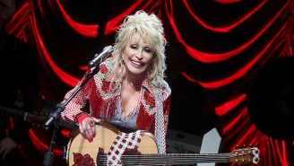 Ohio’s Governor Gives Dolly Parton Her Own Official Day