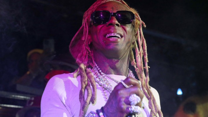 Lil Wayne Reveals 'Tha Carter VI' Is Coming Soon