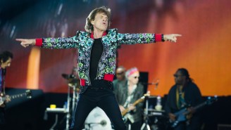 Mick Jagger Couldn’t Help But Dance To Coldplay Performing ‘Fix You’