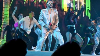 Bad Bunny Takes To The (Fake) Beach To Perform ‘Tití Me Preguntó’ At The 2022 MTV VMAs