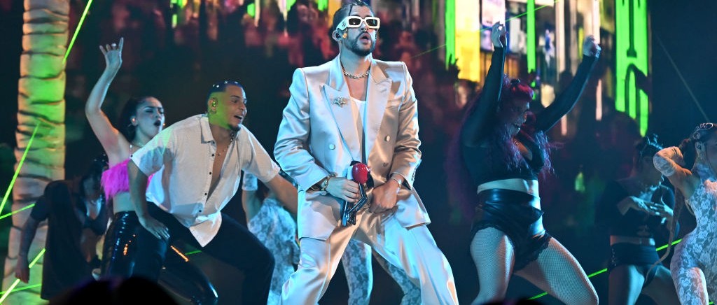 Bad Bunny Gives A 2022 VMAs Performance Of 'Tití Me Preguntó'