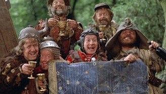 You’ve Got A Friend In Me: Lisa Kudrow Will Star In Taika Waititi’s ‘Time Bandits’ Reboot Series