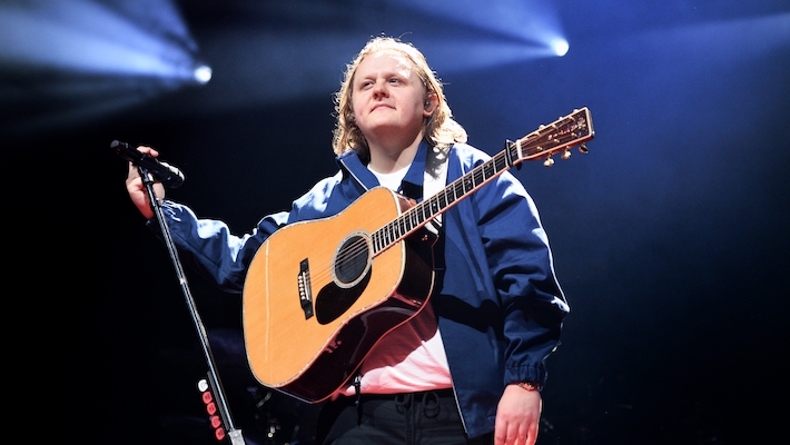 Lewis Capaldi Made His Onstage Return During Tom Walker’s Charity Concert Performing A Surprise Set For Attendees