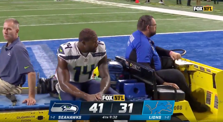 Seahawks' DK Metcalf explains why he used cart to get to bathroom during  game