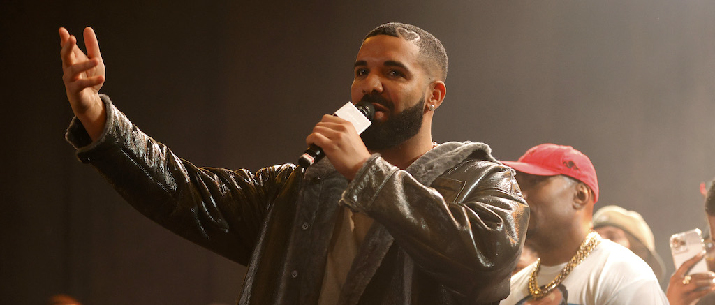 did drake make dave%ca%bcs hot chicken