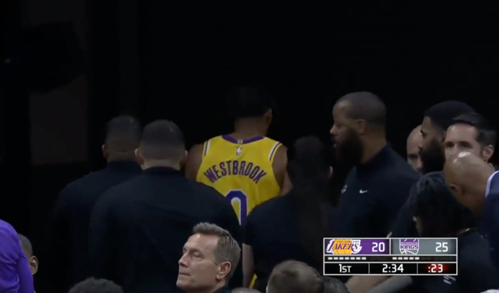 Russell Westbrook blessé aux ischio-jambiers lors de la finale de pré-saison des Lakers