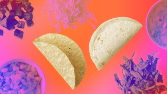How To Build The Best-Possible Soft And Crunchy Tacos At Chipotle