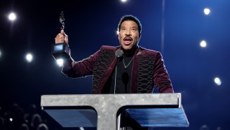 Stevie Wonder, Ari Lennox, And Charlie Puth Will Help Honor Lionel Richie With The Icon Award At The 2022 AMAs