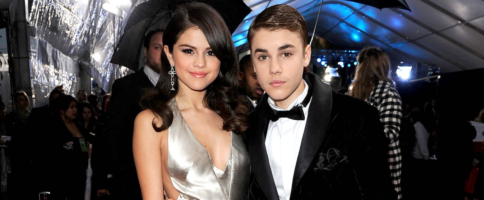 Selena Gomez Justin Bieber 2011 American Music Awards