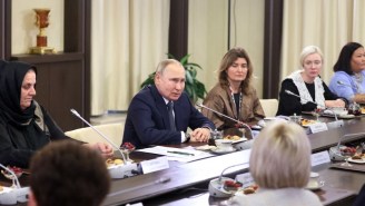 Putin May Have Used Actresses And Kremlin Staffers To Stage A Meeting With ‘Mothers’ Of Dead Russian Soldiers And People Are Losing It