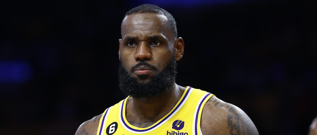 LeBron James Lakers 2022