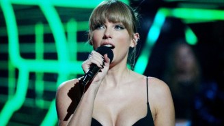 Taylor Swift Is Officially Set To Direct Her First Full-Length Movie And She Wrote The Script, Too