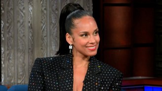 Alicia Keys Brought Big Christmas Energy To ‘The Late Show’ With Gorgeous Covers Of Holiday Classics