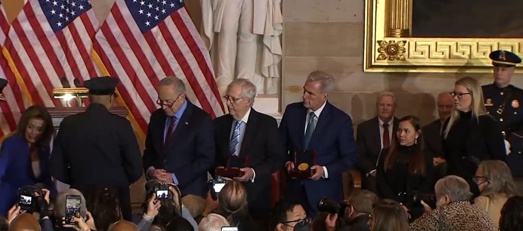 Jan 6 Congressional Medal Honorees Snub Mcconnell Mccarthy