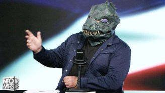Alex Jones Reacted To His Already Batsh*t Interview With Kanye West By Putting On A Lizard Mask