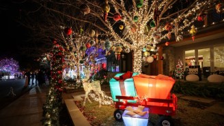 A Christmas Lights Show In Houston Went Viral For Syncing Its Display To Songs By Bad Bunny And Lil Jon
