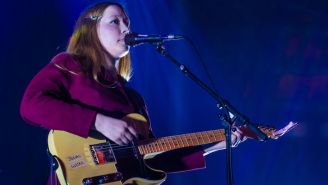 Julia Jacklin Pays Tribute To Celine Dion With A Stunning Live Cover Of A Karaoke Classic