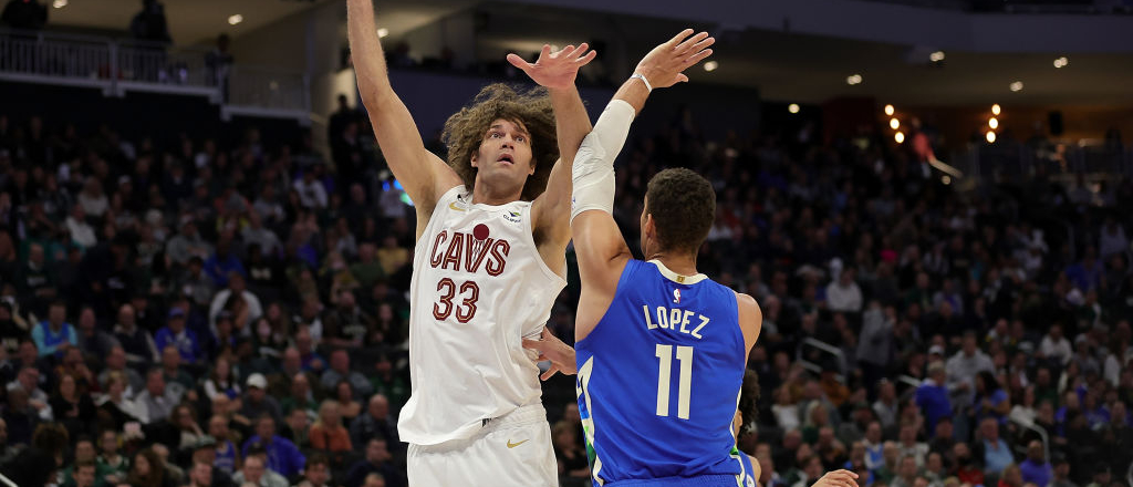 Brook and Robin Lopez reunited on the Bucks is a dream for their