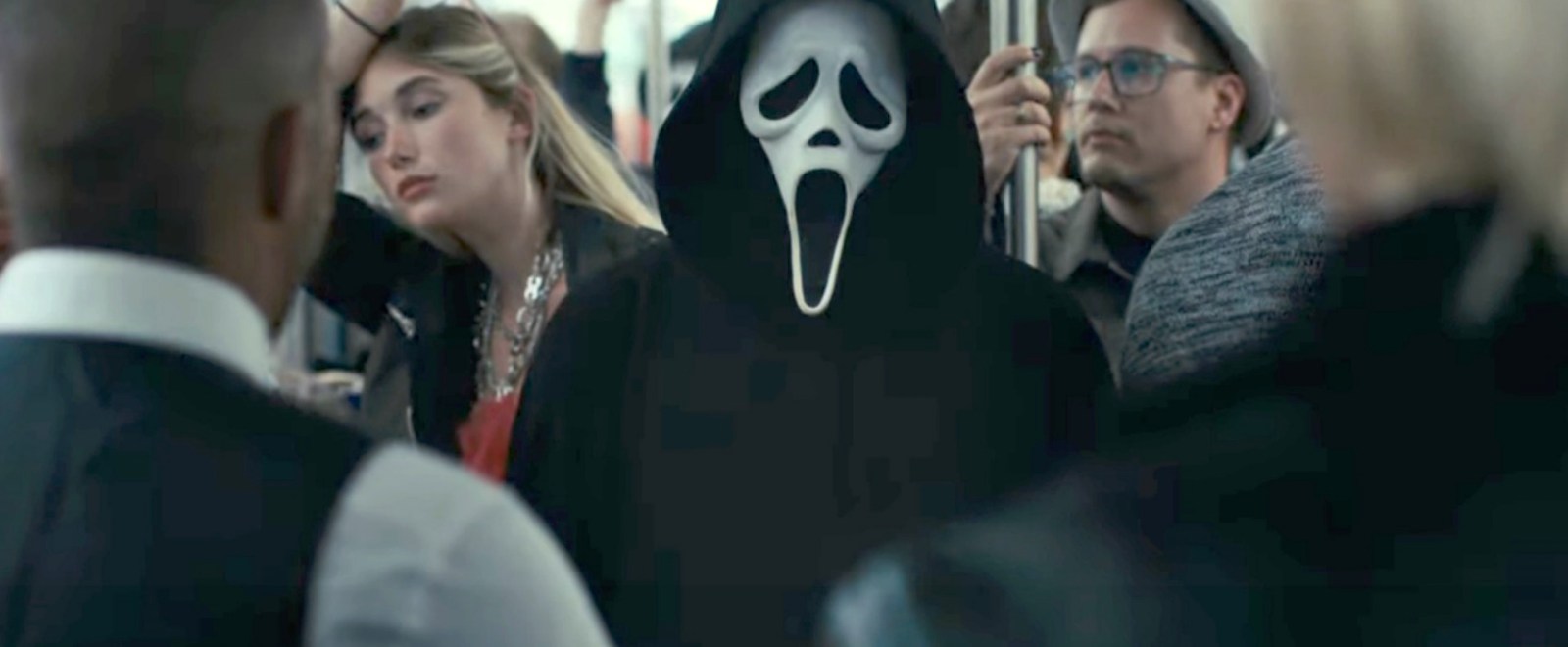 Ghostface Sightings Are Scream 6 Stunt, People Call Police