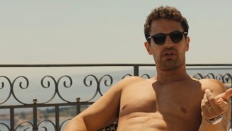 Theo James Says His ‘Ginormous’ Prosthetic Dong On ‘The White Lotus’ Was A Lot Bigger Than He Was Anticipating