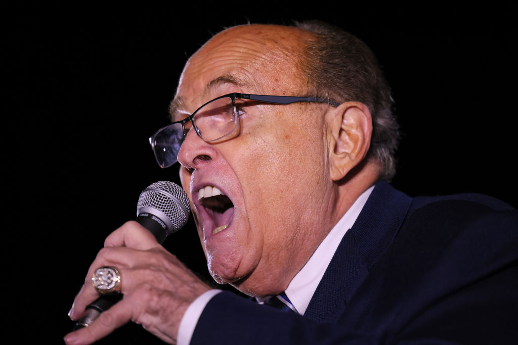 Rudy Giuliani dit que George Soros a une fois pourchassé son avion