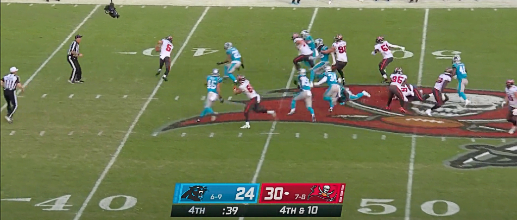 bucs punt