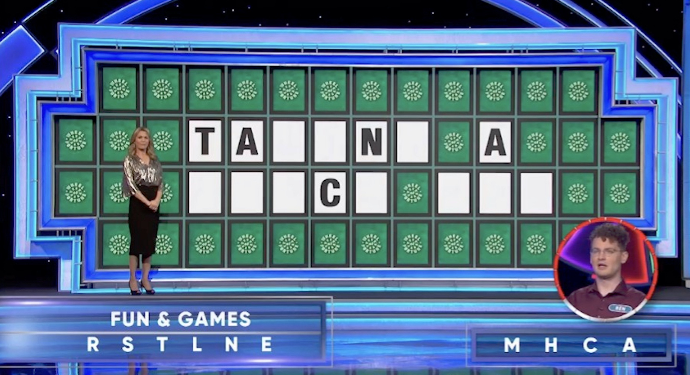 Wheel Of Fortune Contestant Argues With Pat Sajak On Puzzle