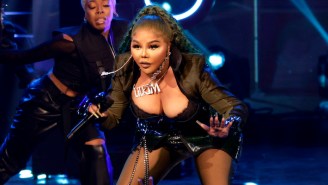 Lil Kim Brought Out Lola Brooke At The Apollo Theater And Sang Her Praises: ‘I’m So Proud Of You’