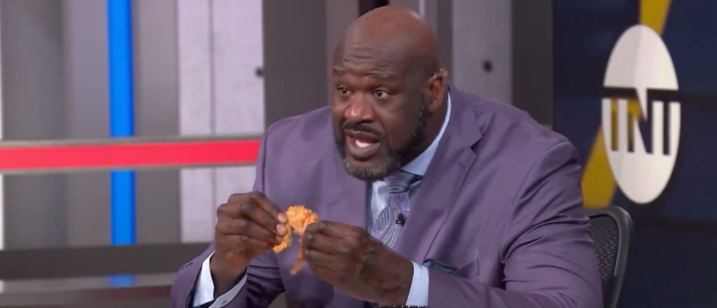 shaq eats a frog