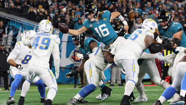 Comeback for the ages: Trevor Lawrence, Jaguars stun Chargers in