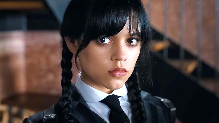 Wednesday star Jenna Ortega says that she started changing lines while on  Dax Sheppard's podcast