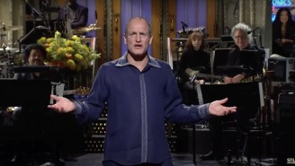Uhhhhhhh, Woody Harrelson Seemed To Make A Weird Anti-Vax Conspiracy Joke During His ‘SNL’ Opening Monologue