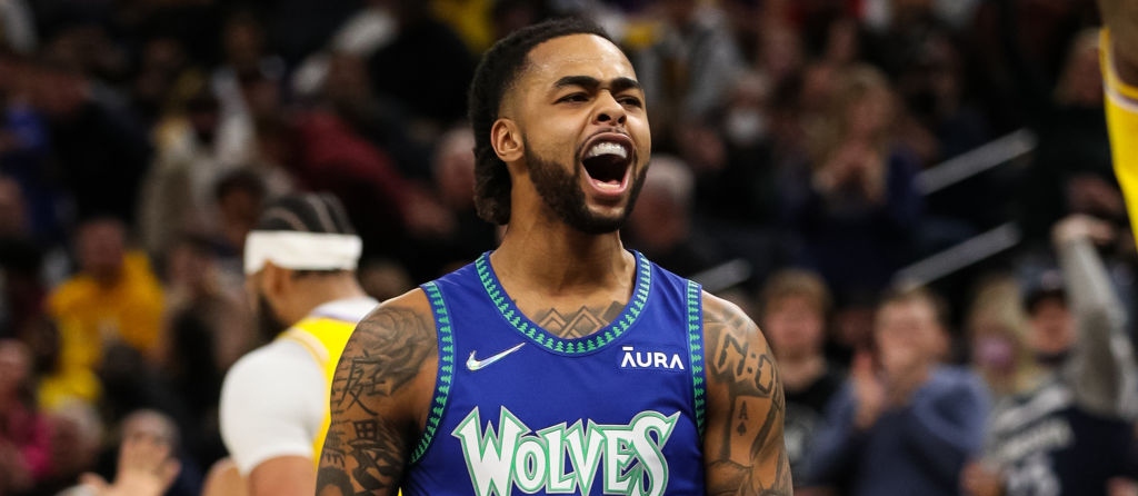 Dangelo russell wolves sales jersey