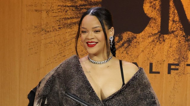 Rihanna's 2023 Super Bowl Halftime Show Set List