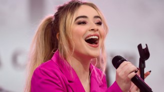 A Fan Turned Sabrina Carpenter’s Tour Into A Live Therapy Session Filled Of Their Wild Dating Woes