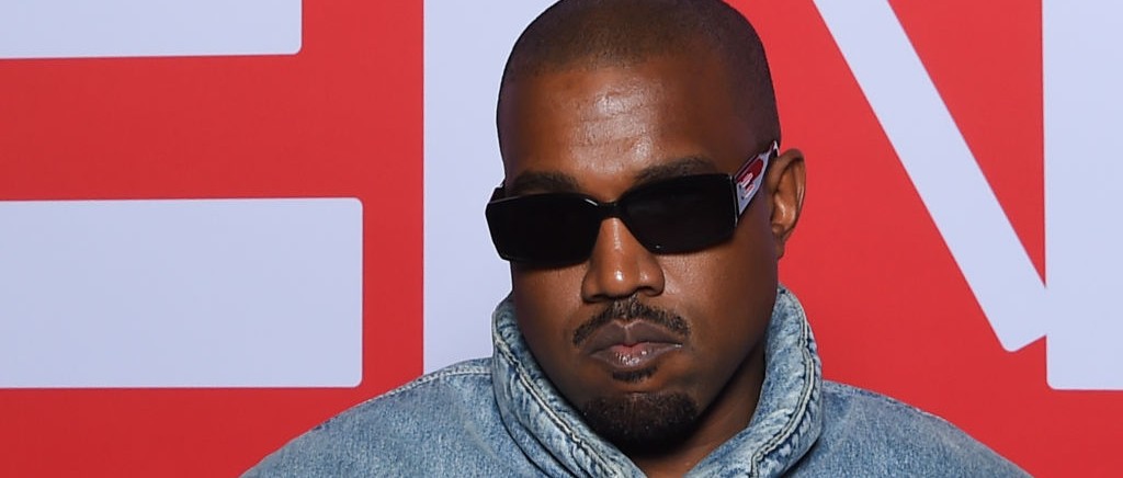 Kanye West's Butt In Nsfw Boat Ride: Banned From Boat